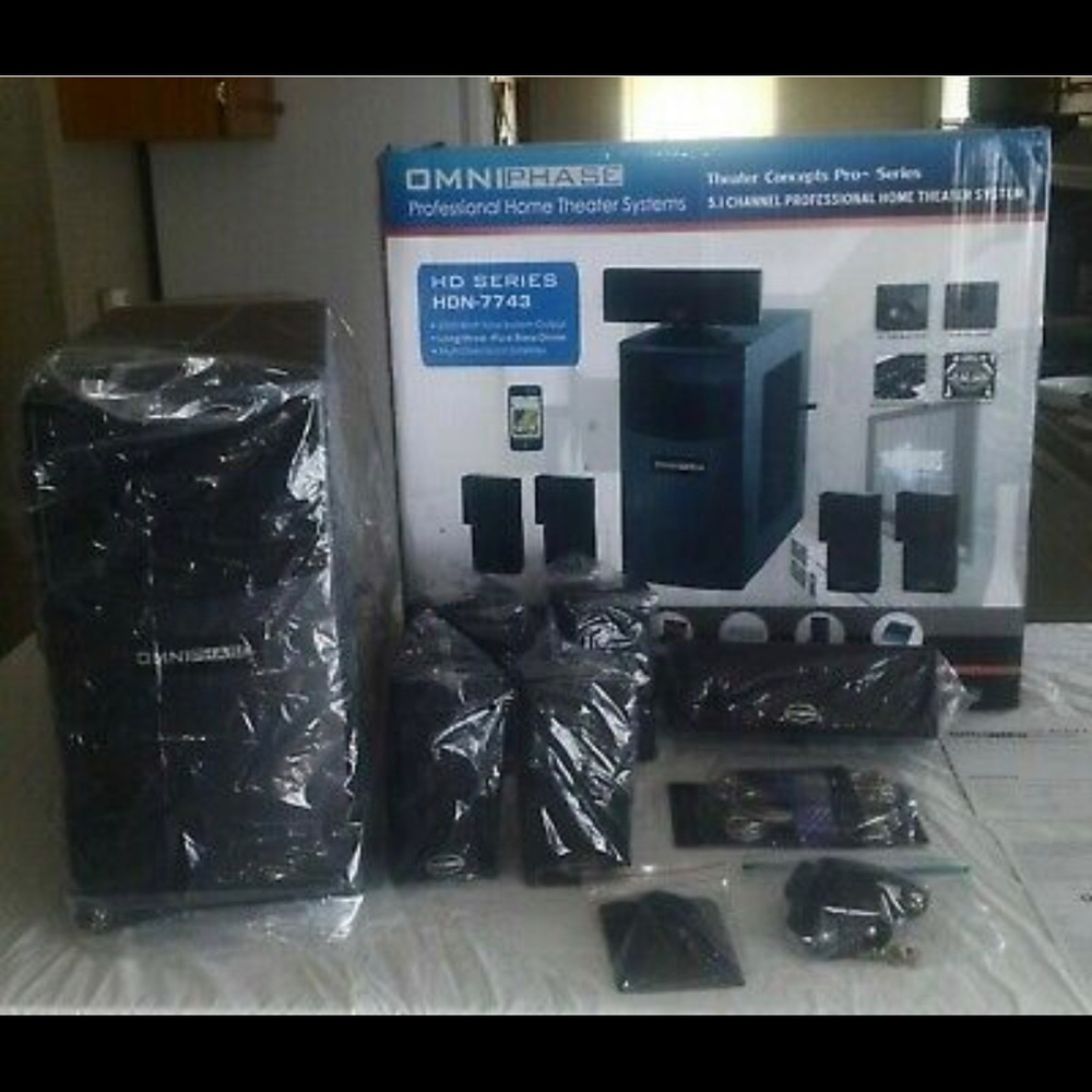 Omniphase professional home theater system NIB